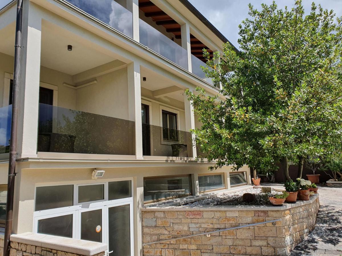 Apartments Cocaletto5 Rovinj Exterior photo